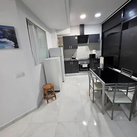 Апартаменты Marys Place *