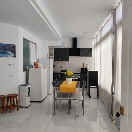 Marys Place Апартаменты *